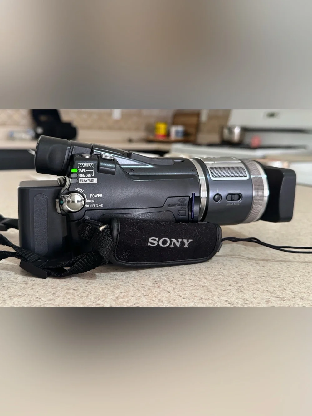 Vtg Sony Handycam HDR-HCI Camcorder